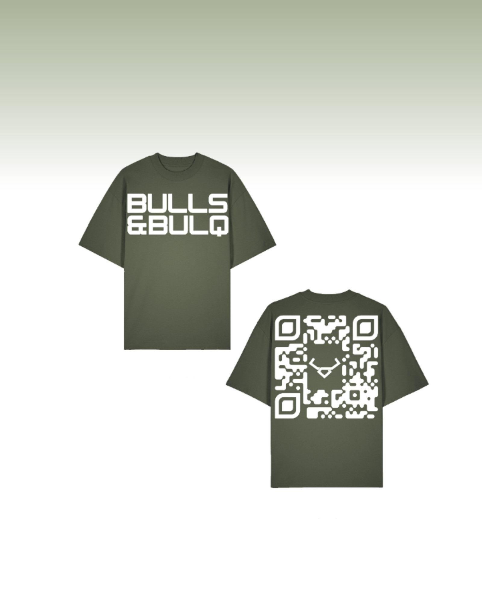 unser beliebtes Classic Premium Shirt in grün - khaki - mit BULLS & BULQ Logo Schrift vorn und hinten auffälliger QR Code Design Digitalprint 

Unisex übergroßes T-Shirt mit hohem Kragen

Eingesetzte Ärmel

Überschnittene Schultern

1x1 Rippstrick-Mockneck-Kragen

Nackenband innen am Rücken

Doppelnadelsteppstich an Ärmeln und Saum

200g/m Premium Gewicht

